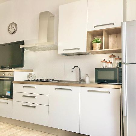 Bellini Lorenz Apartment กาญารี ภายนอก รูปภาพ
