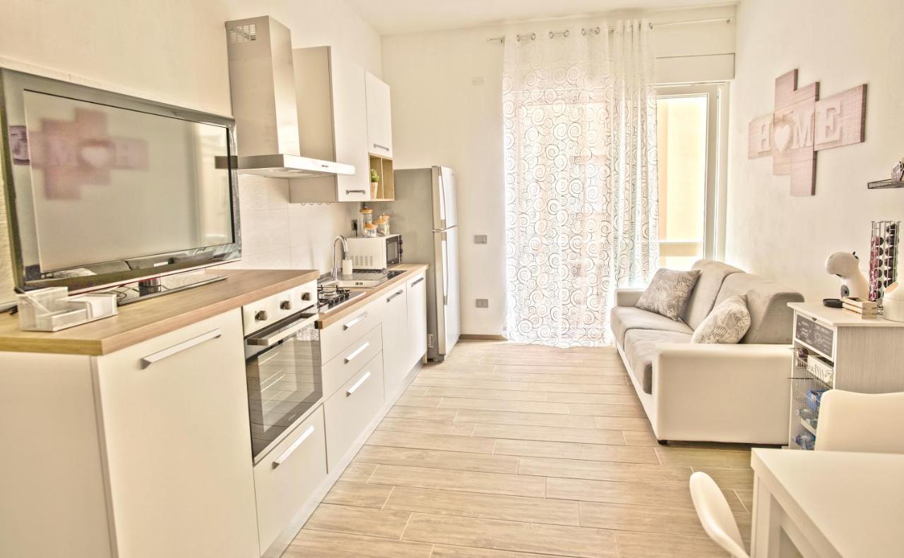 Bellini Lorenz Apartment กาญารี ภายนอก รูปภาพ
