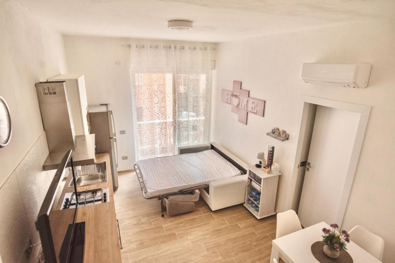 Bellini Lorenz Apartment กาญารี ภายนอก รูปภาพ