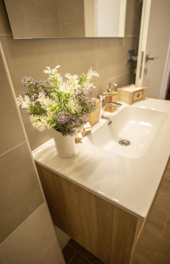 Bellini Lorenz Apartment กาญารี ภายนอก รูปภาพ