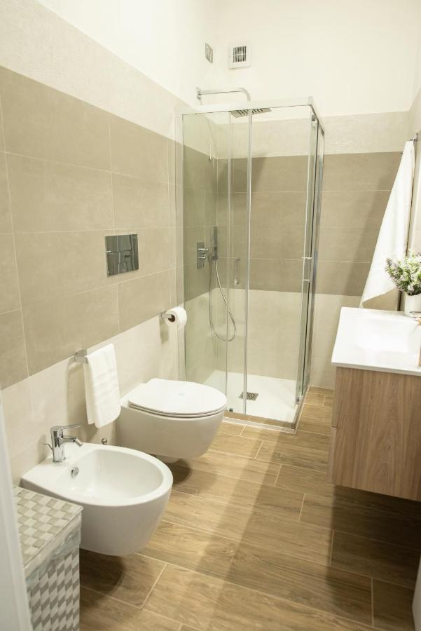 Bellini Lorenz Apartment กาญารี ภายนอก รูปภาพ