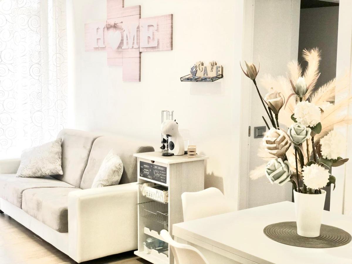 Bellini Lorenz Apartment กาญารี ภายนอก รูปภาพ